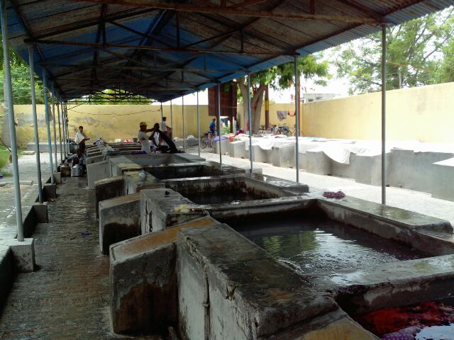 धोबी घाट का एक दृष्य