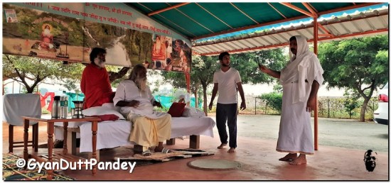 This image has an empty alt attribute; its file name is chunar12092016.jpg