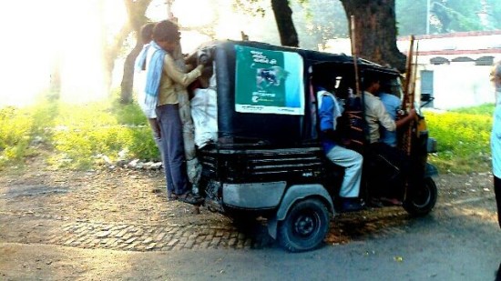 autorickshaw at madhosingh railway station